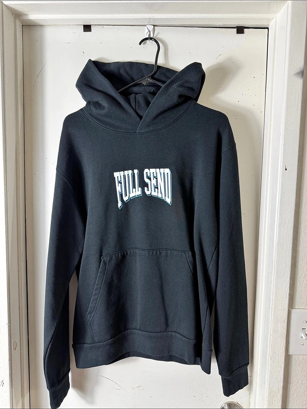 *NWOT* Full Send To The Moon Hoodie in Black